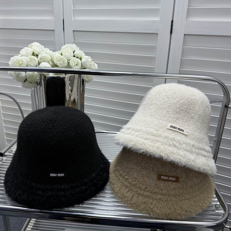 Miumiu hat dx33